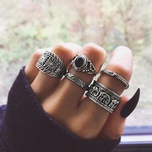 Knuckle Ring Set